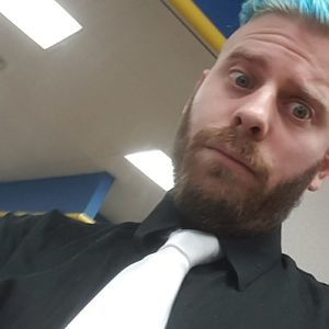 Meet your Posher, Chris